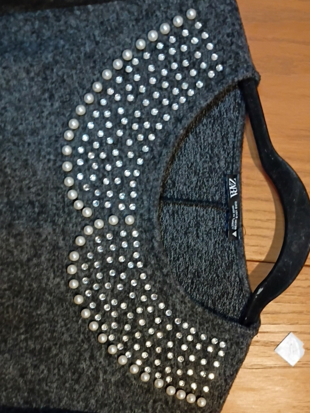 ZARA Soft Dark Gray Pearl-Trimmed Long Sleeve Top Size Small - Picture 3 of 6
